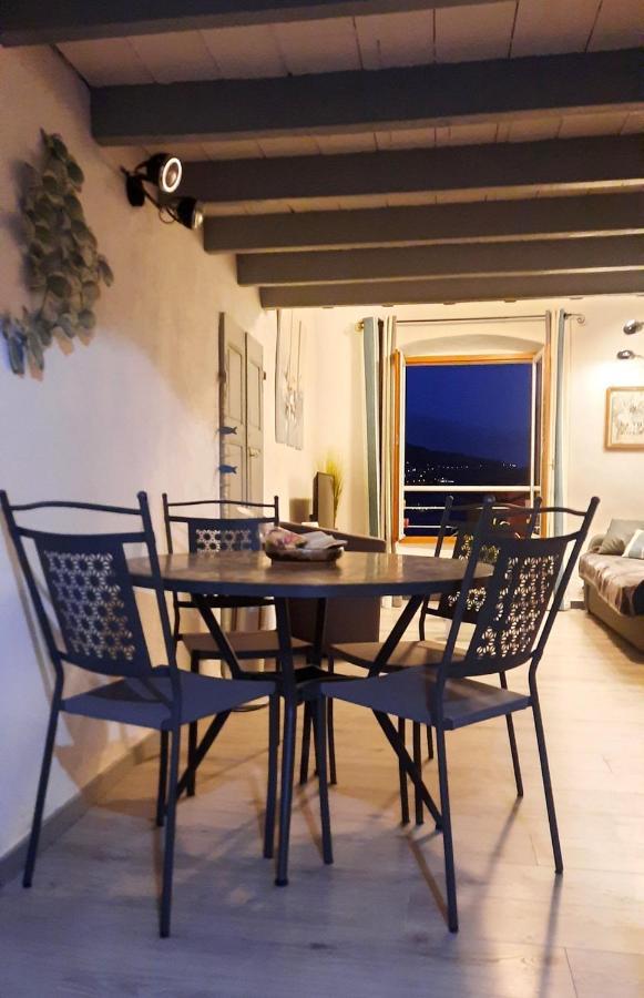 Menton, Centre Historique, Vue Apartamento *