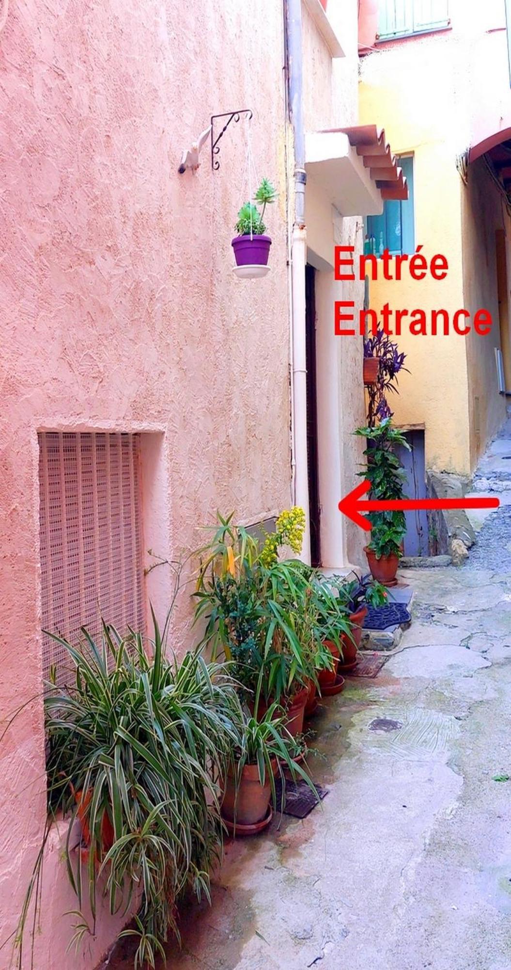 Menton, Centre Historique, Vue Mentone